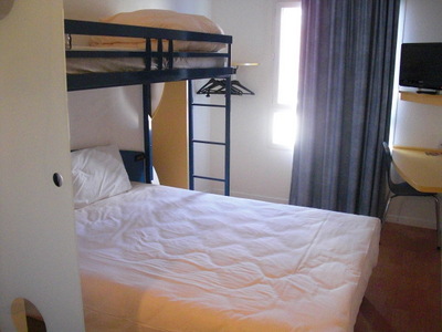 ibis room